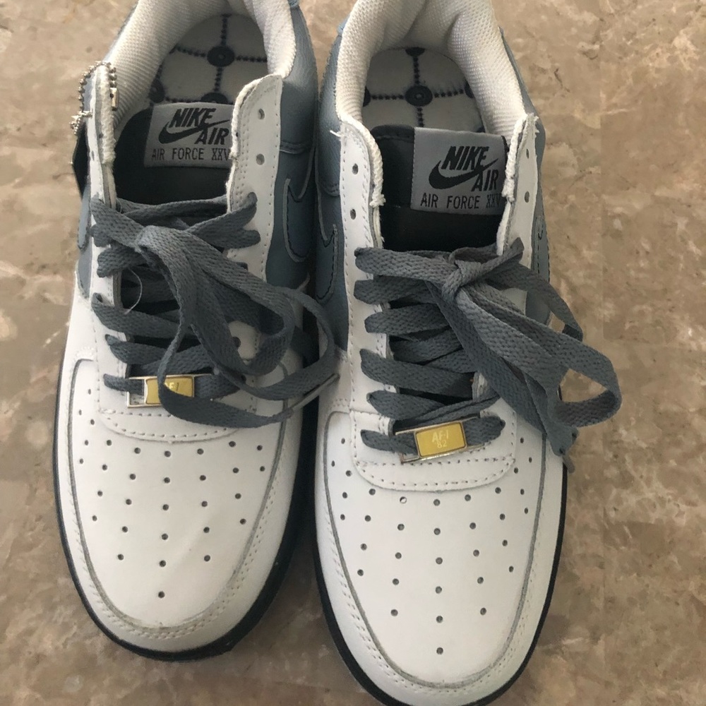Nike Air Force